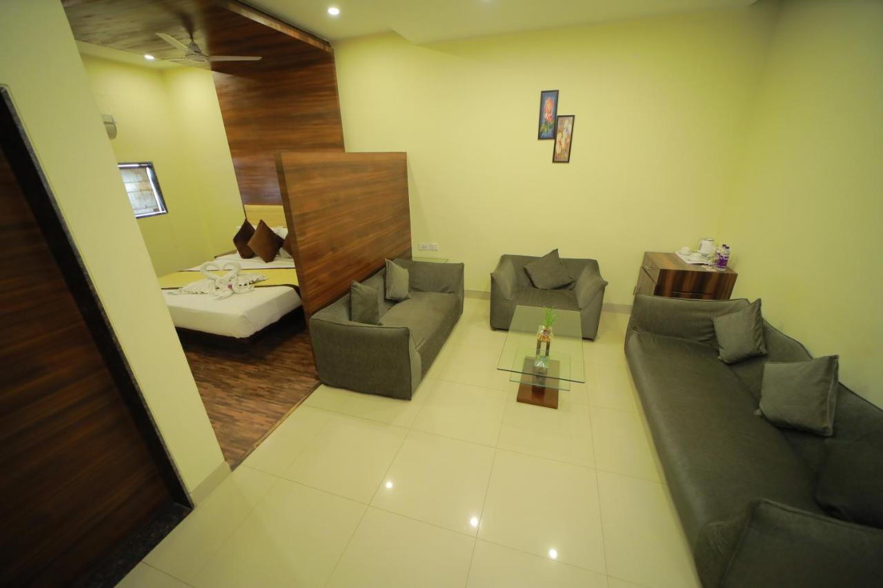 Vijaya Tej Clarks Inn Patna  Dış mekan fotoğraf