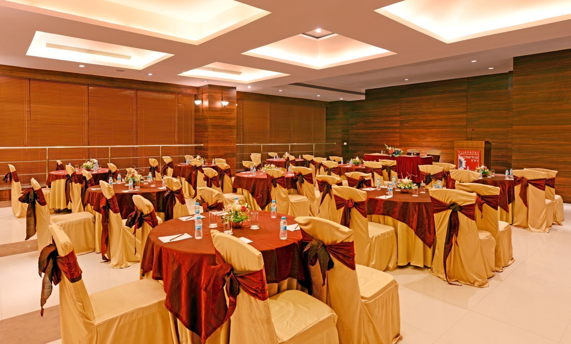 Vijaya Tej Clarks Inn Patna  Dış mekan fotoğraf